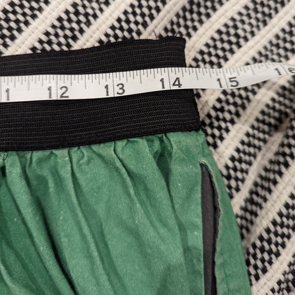 Peter Pan, Neverland, inspired circle skirt with pockets, around XL - Picture 9 of 11